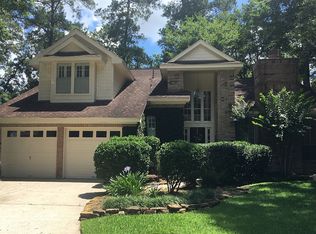 15 Towering Pines Dr, Spring, TX 77381