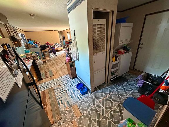 5th image of 540 Lark St #4