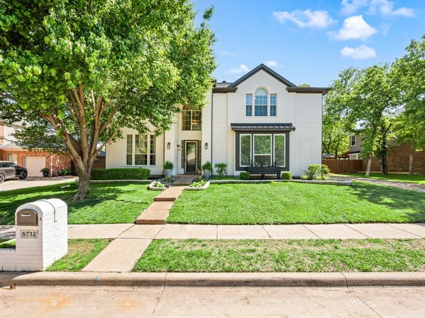 5712 English Oak Dr, Fort Worth, TX 76244
