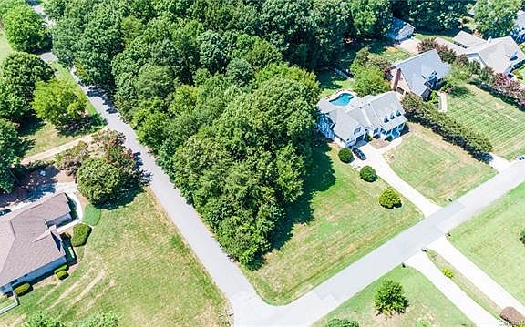 4th image of 120 Henry Ln #5