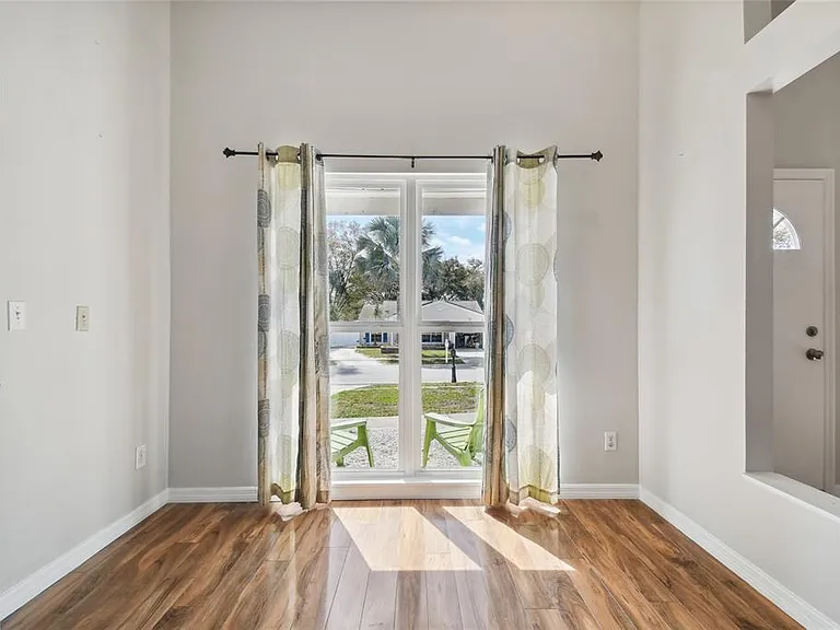 2803 Northcote Dr — Photo 9