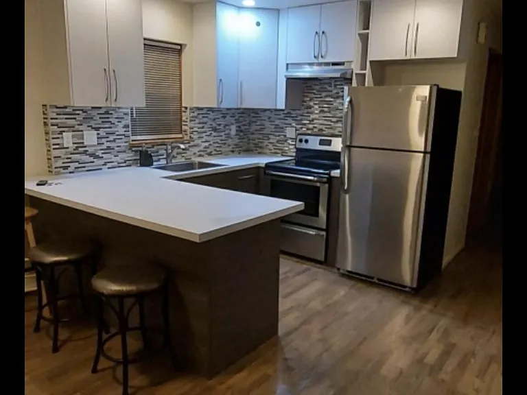 2709 N 74th Ave #1E — Photo 1