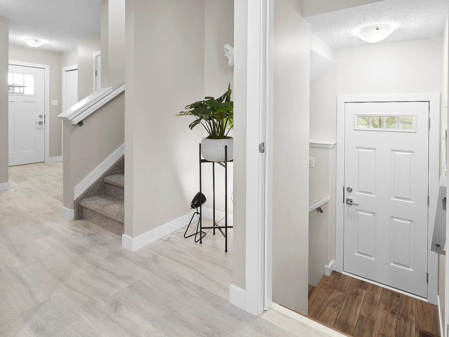 1 Bed 1 Bath Suite For Rent Manning NE Edmonton — Photo 3