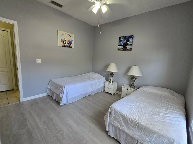 Caravelle Cir — Photo 8