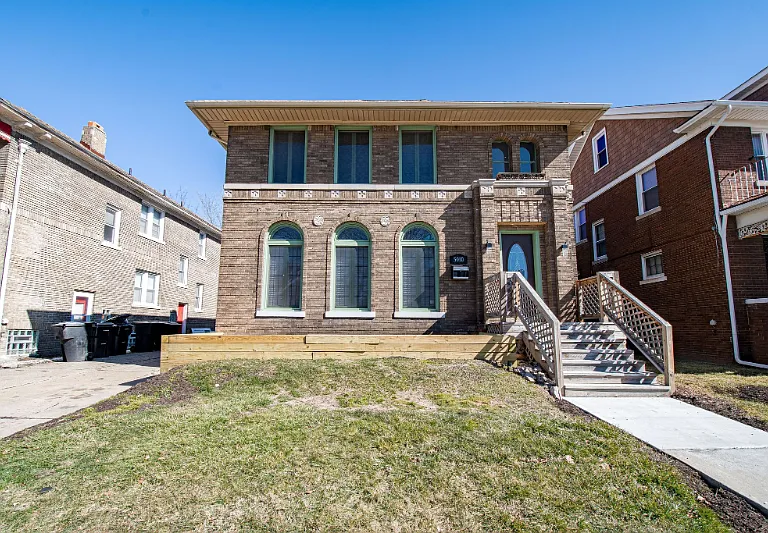 5010 Burns St #1 — Photo 1