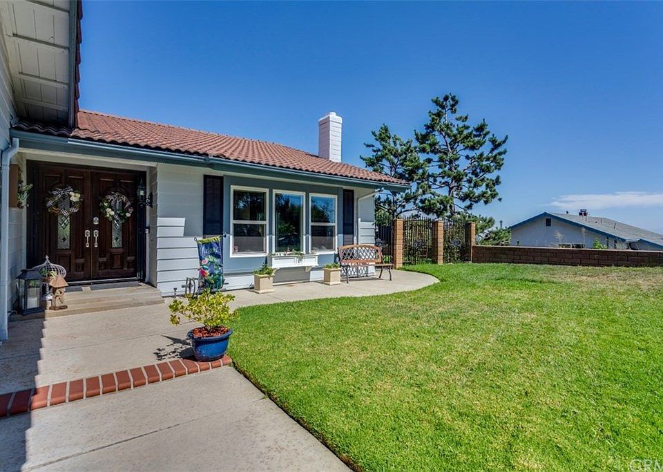1st image of 4963 Jadeite Ave