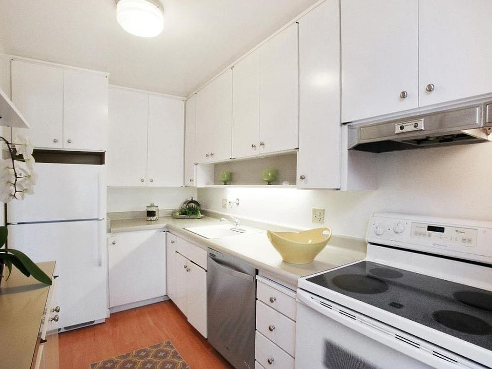 1st image of 818 N Delaware St APT 308