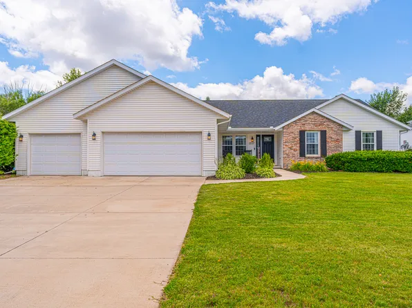 1207 Ironwood Cc Dr, Normal, IL 61761