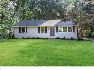 207 Flynn Ave, Moorestown, NJ 08057