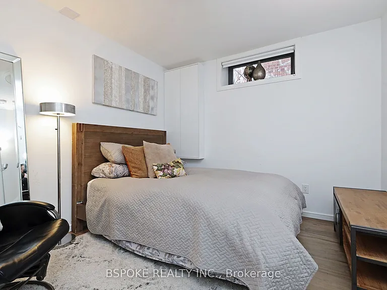 707 Mortimer Ave #BASEMENT — Photo 9