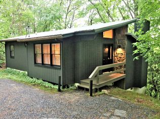 250 Split Rail Dr, Maggie Valley, NC 28751