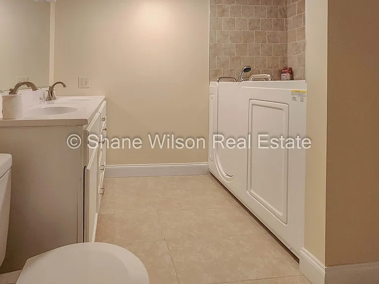 149 Seal Way — Photo 16