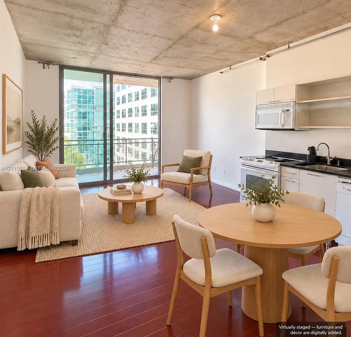Neo Vertika Condo — Photo 4