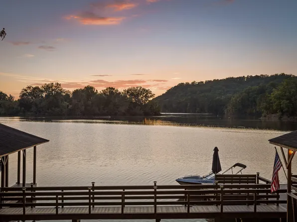 256 Sundown Shores Ln, Decatur, TN 37322