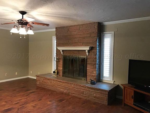 3rd image of 2211 Charles St