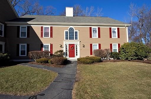 1st image of 36 Essex Green Ln #C