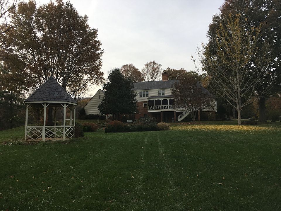 2nd image of 3524 Woolman Dr