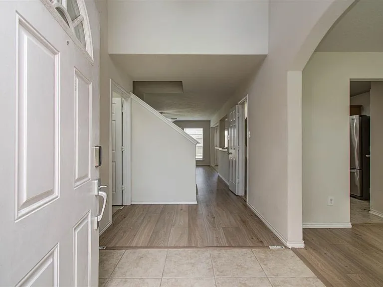 12026 Parkers Hideaway Dr — Photo 4