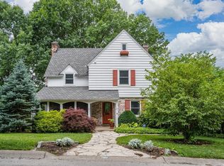 815 Dunore Rd, Cincinnati, OH 45220