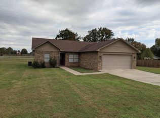 127 Maggie Loop, Pottsville, AR 72858
