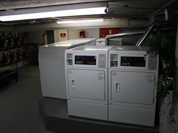 256 Grant Avenue image 14 of 15