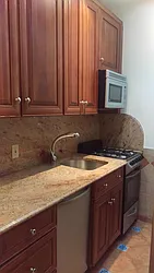 Rented by Green Line Realty