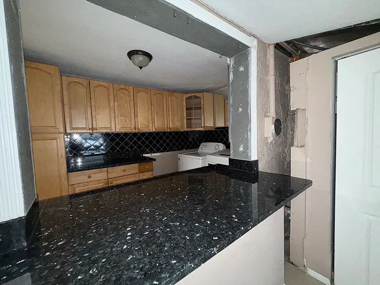 6014 Southern Comfort Blvd — Photo 7
