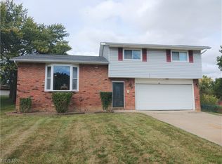 6070 Sunset Dr, Bedford Heights, OH