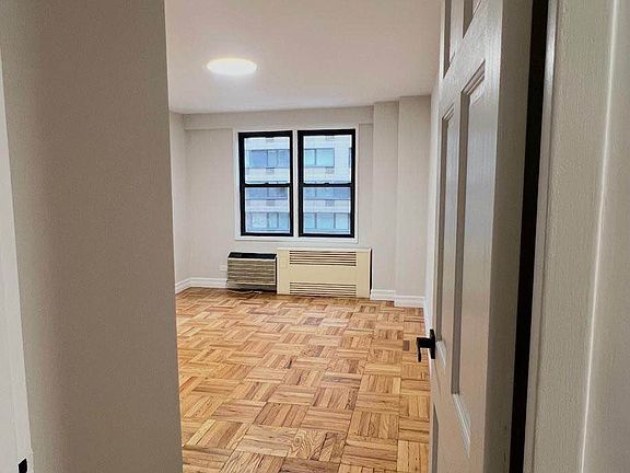 2nd image of 333 E 34th St #44
