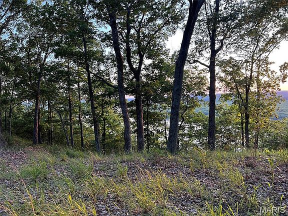 3rd image of 1055 Wings Rd