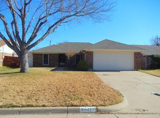 6217 Minuteman Ln, Arlington, TX 76002