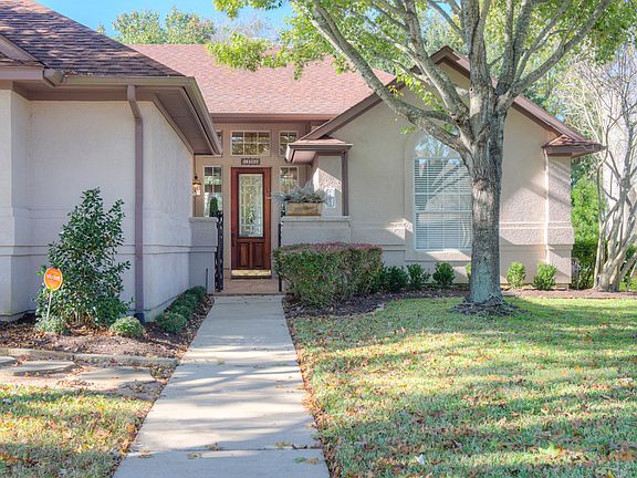 5th image of 10904 River Plantation Dr