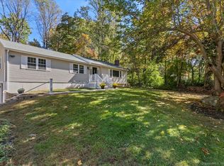 22 Scenic Rd, Madison, CT 06443