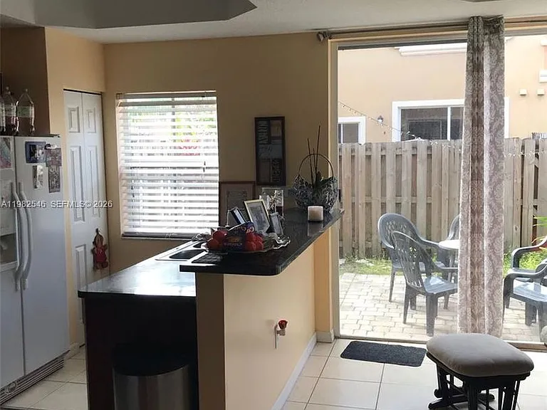 2142 Siena Way — Photo 10
