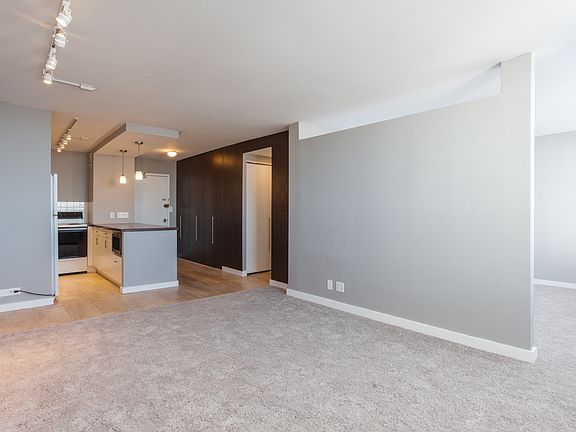 3rd image of 1455 N Sandburg Ter APT 1607