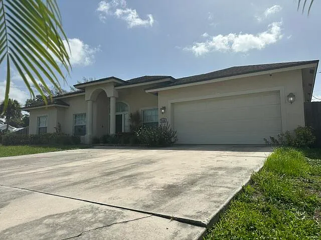 3125 SW Savona Blvd — Photo 2