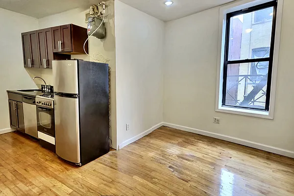 Rented by Keller Williams NYC | media 12