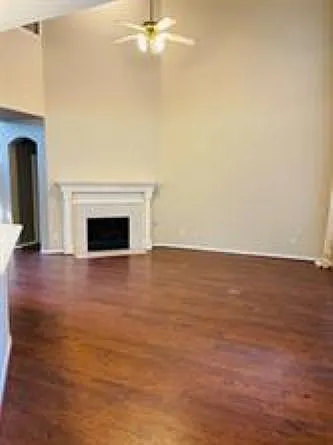 4520 White Rock Ln — Photo 14