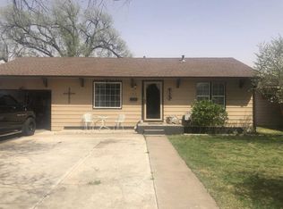 122 Elm Ave, Dumas, TX 79029
