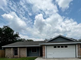 5919 Valley Cove St, San Antonio, TX 78250