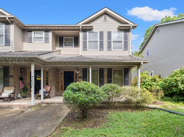 377 Church St, Versailles, KY 40383