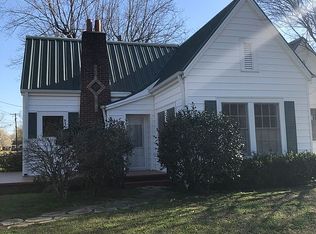 110 Henley Perry Dr, Marshall, TX 75670