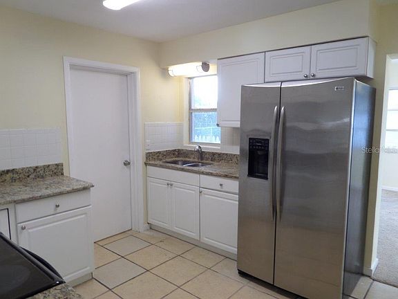 4th image of 2408 Avenue A Ter NW