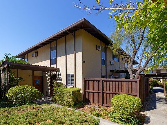 2nd image of 65 Donegal Way #B