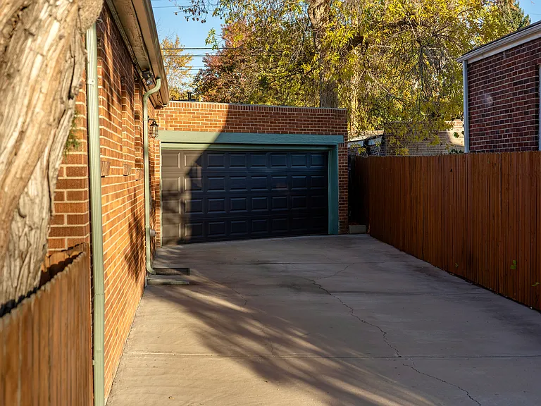 2678 Colorado Blvd — Photo 16