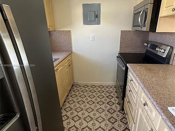 5th image of 3800 Palm Ave APT 221