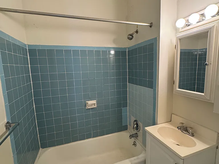 1023 Saint Paul St #2A — Photo 4