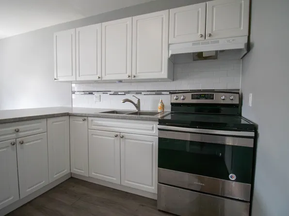 1 Ormond St N #11, Thorold, ON L2V 1Y6