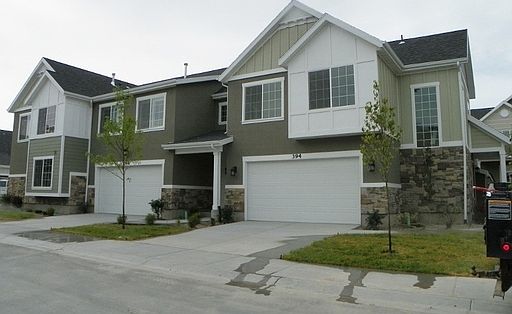 1st image of 385 E Corral Creek Dr