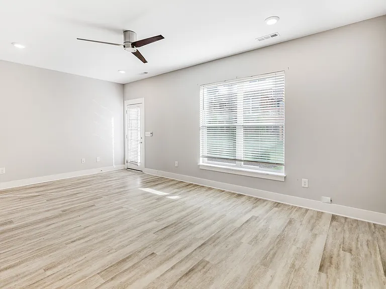 1309 Halter Park Dr — Photo 9
